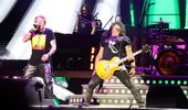Три часа в Тель-Авиве: концерт легендарных Guns N' Roses - фоторепортаж | Фото 34