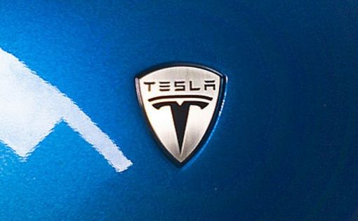 Угнанную Tesla нашли по мобильному приложению