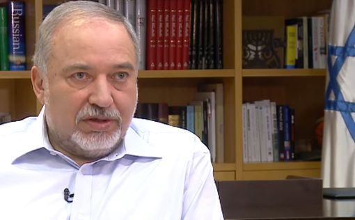 Либерман: не распространяйте "фейк ньюз"
