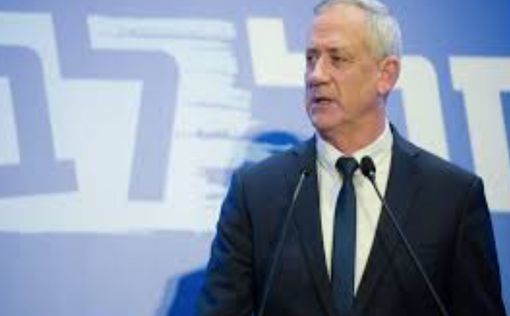 Ганц призвал Нетаниягу вернуться к переговорам о реформе
